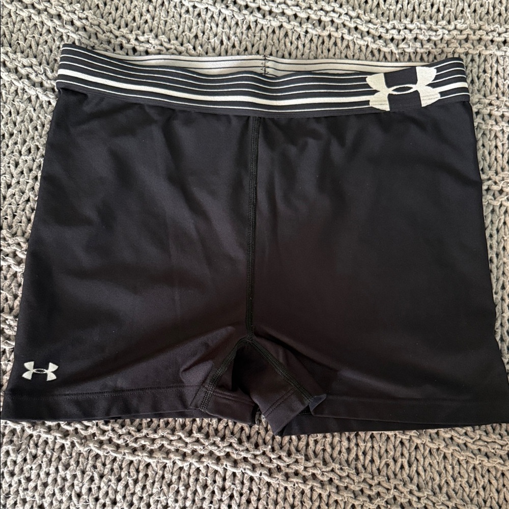 Under Armour Black Women’s Bike Shorts with White-Striped Waistband